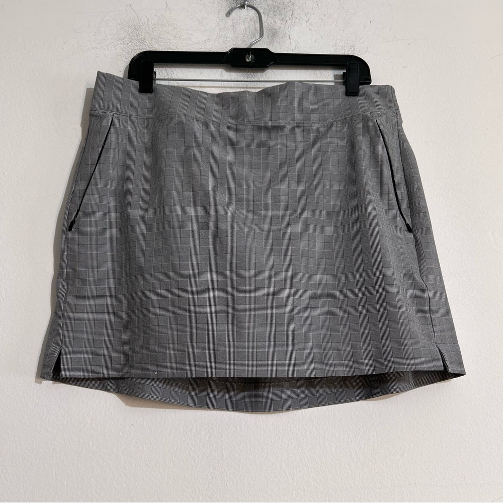 Athleta Plaid Soho Skort Black Size 16 Athletic Pickleball Golf Tennis Workout